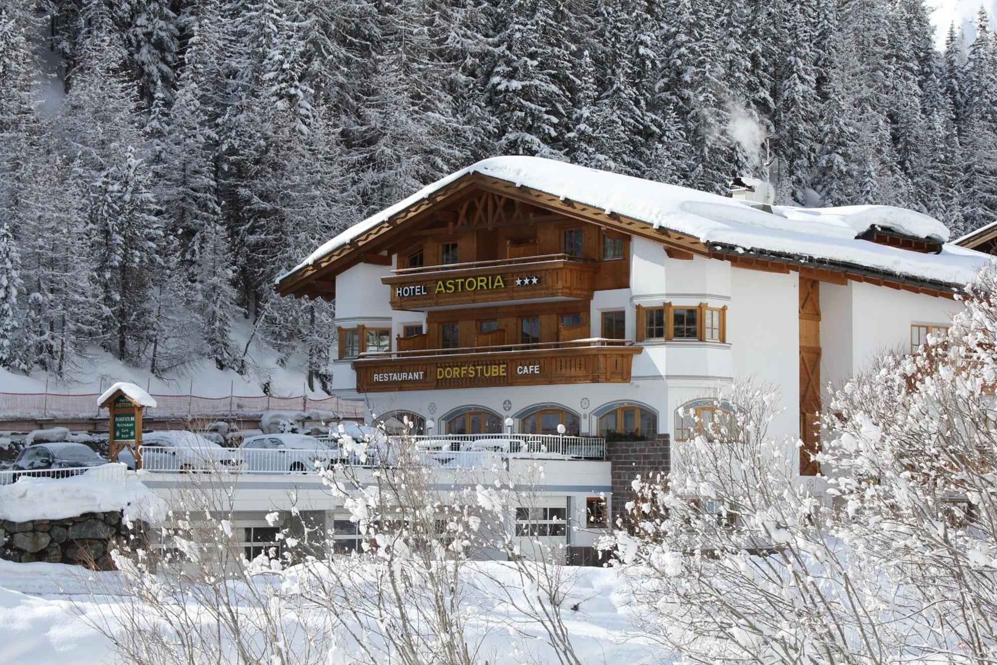 Hotel Astoria Samnaun Exteriör bild